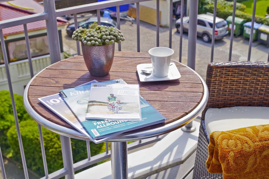 Appartements Villa Schwanenteich เฟมาร์น ภายนอก รูปภาพ